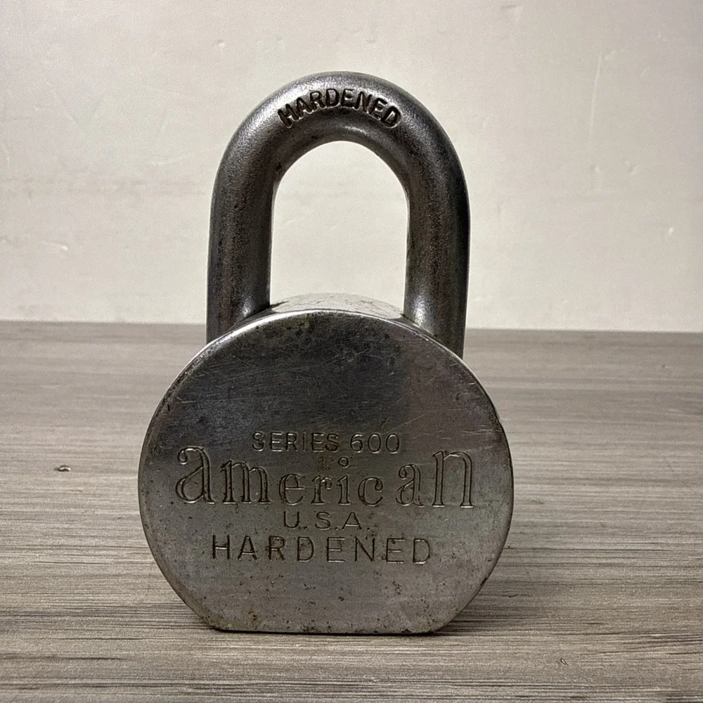 American USA HARDENED Lock Series 600 Padlock / Works / 1 Key